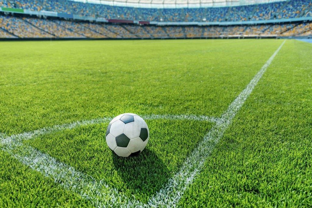 Voetbalveld-met-stadion